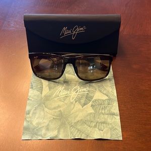 Like-new Maui Jim Huelo Sunglasses - Translucent Rootbeer Color